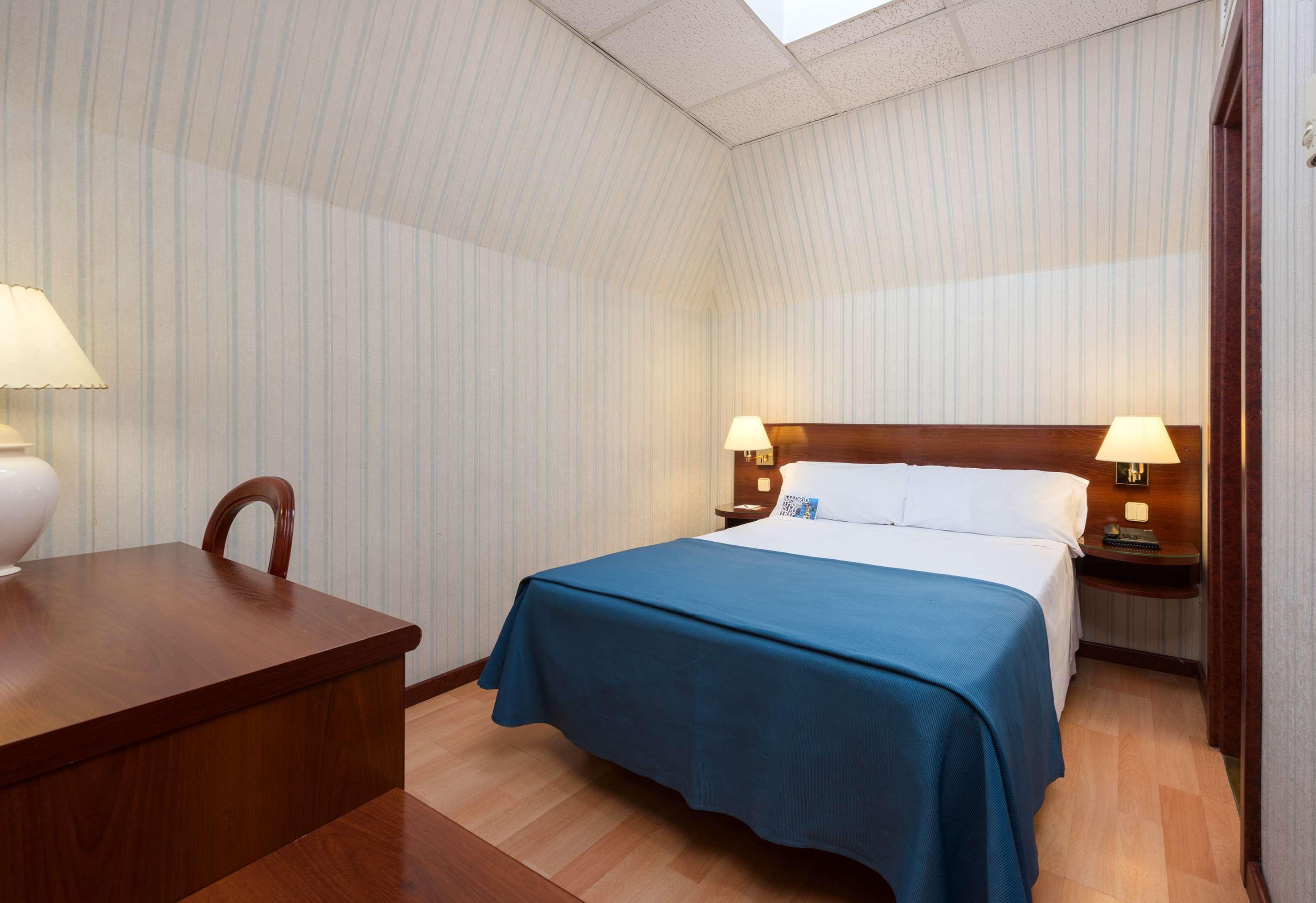 Hotel Madrid Leganes Affiliated By Melia Exterior photo