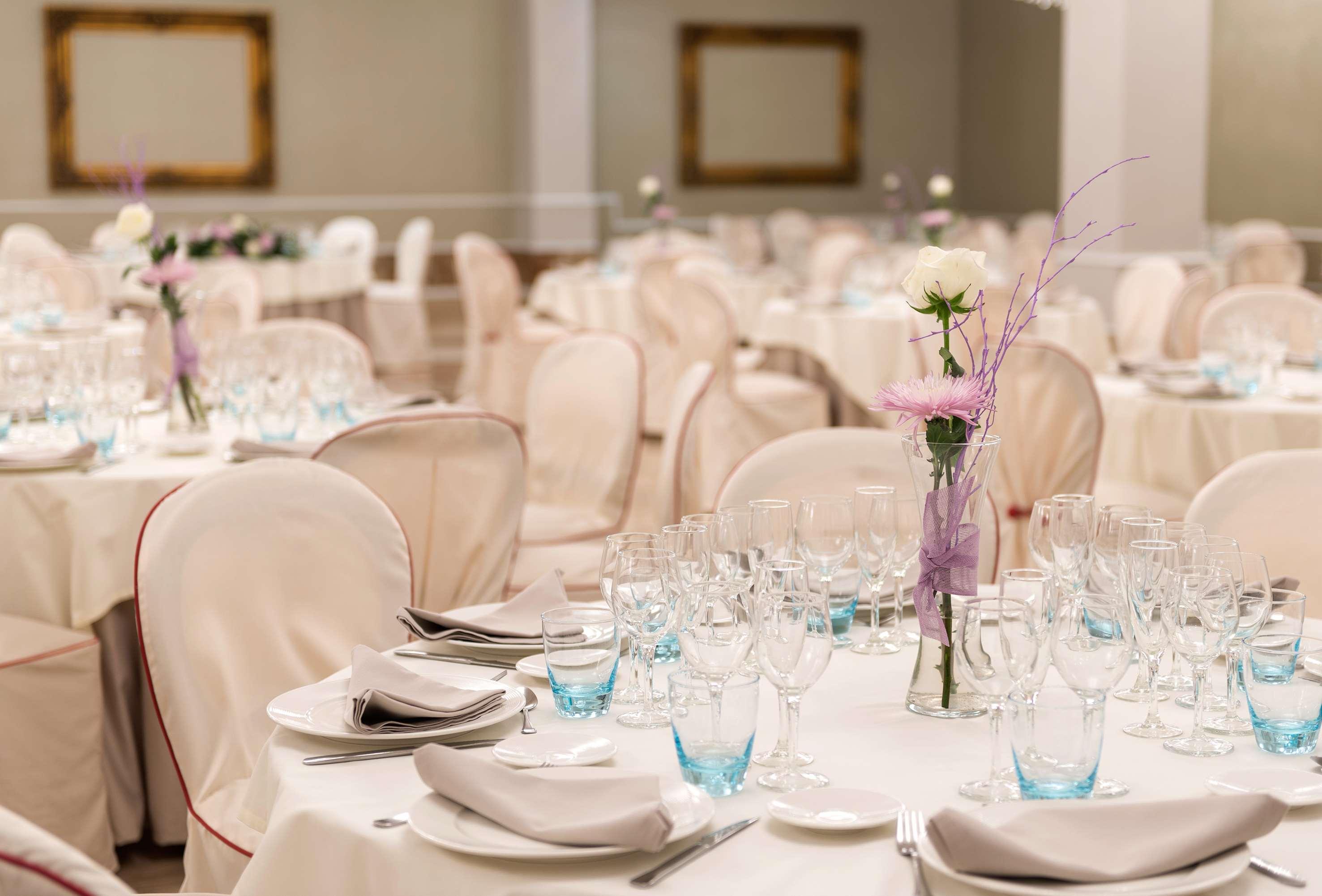 Hotel Madrid Leganes Affiliated By Melia Exterior photo